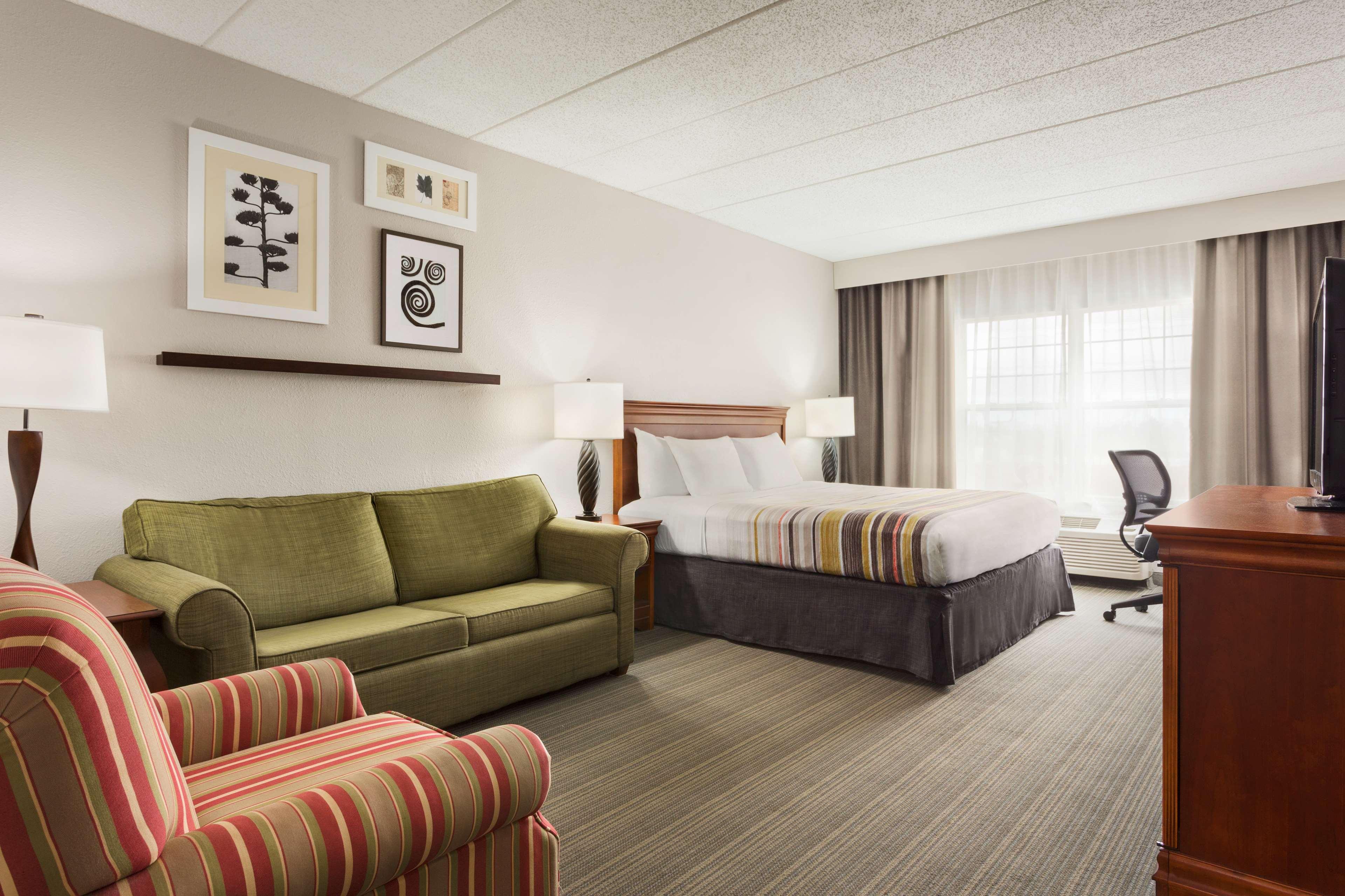 Hotel Country & By Radisson, Lexington, Ky 3*