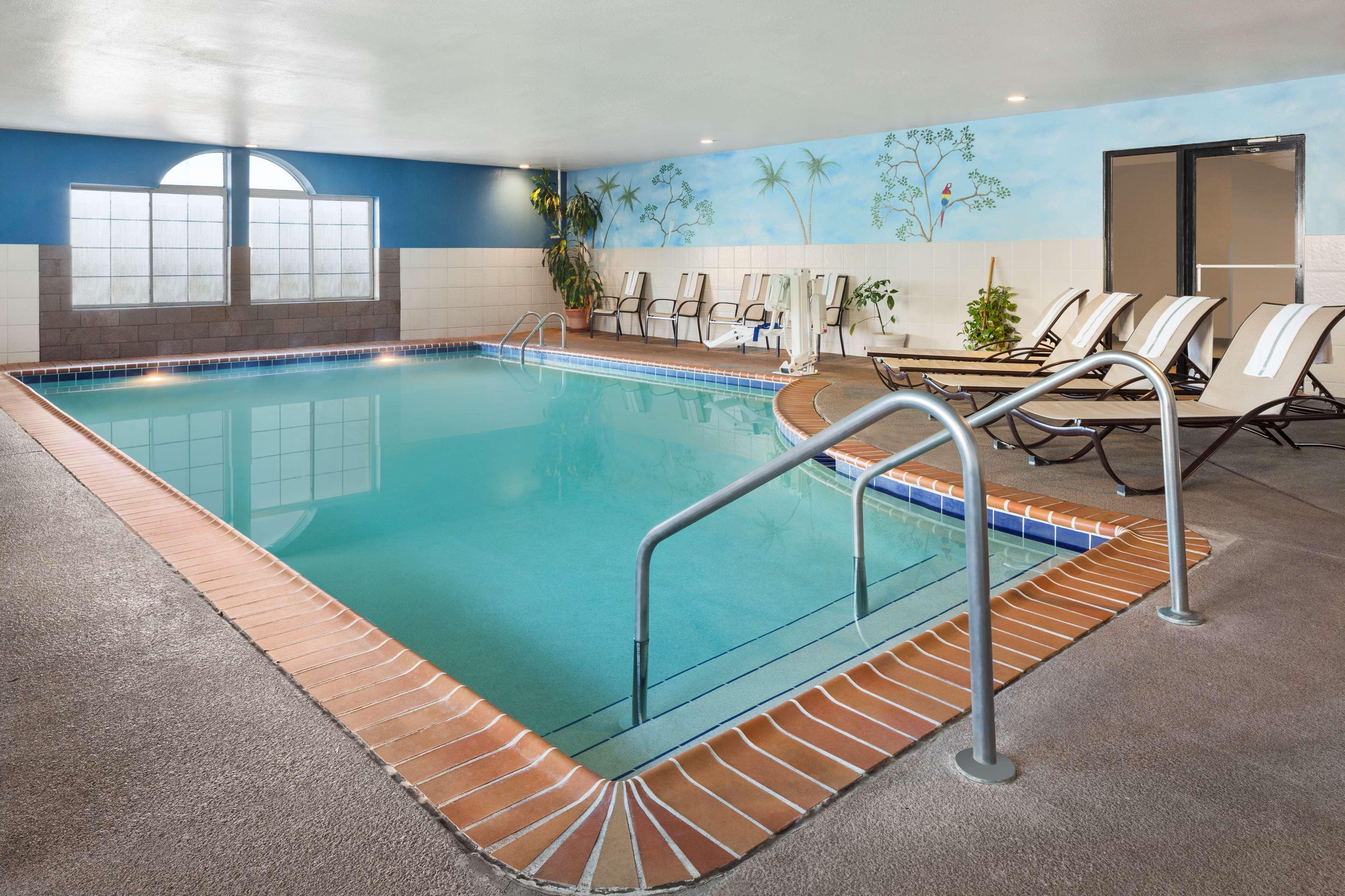 Hotel Country & By Radisson, Lexington, Ky Lexington