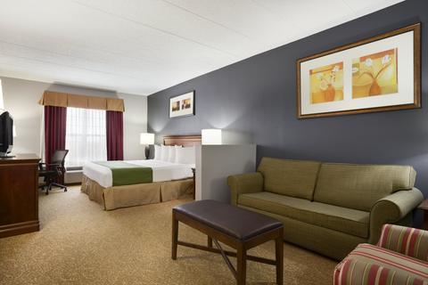 Hotel Country & By Radisson, Lexington, Ky