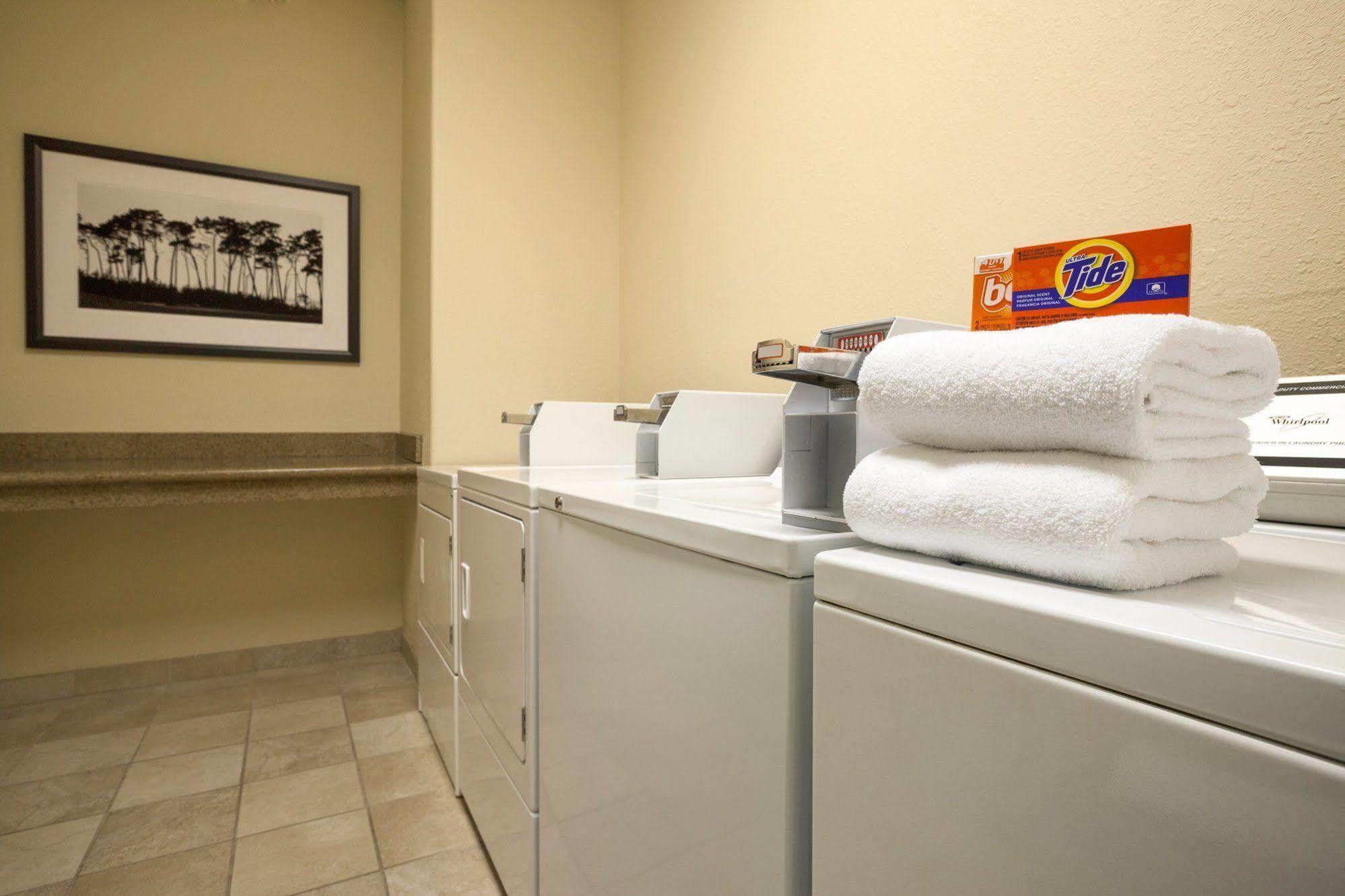Hotel Country & By Radisson, Lexington, Ky 3*